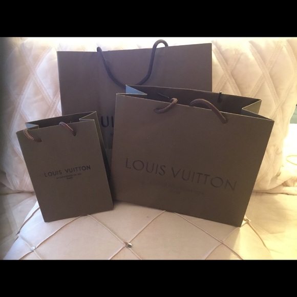 Multi Set Authentic Louis Vuitton Carry Bags - Picture 4 of 7